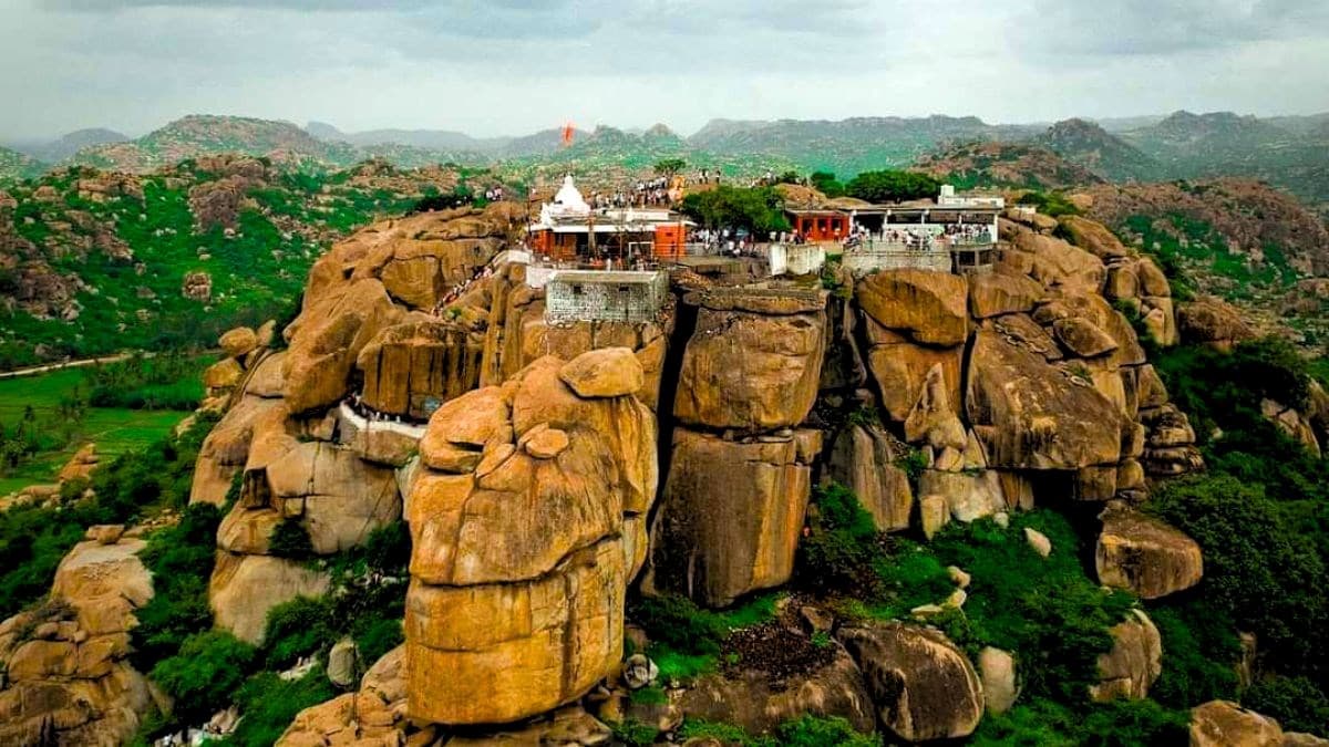 Hampi Ruins in a Day (1 Day) image